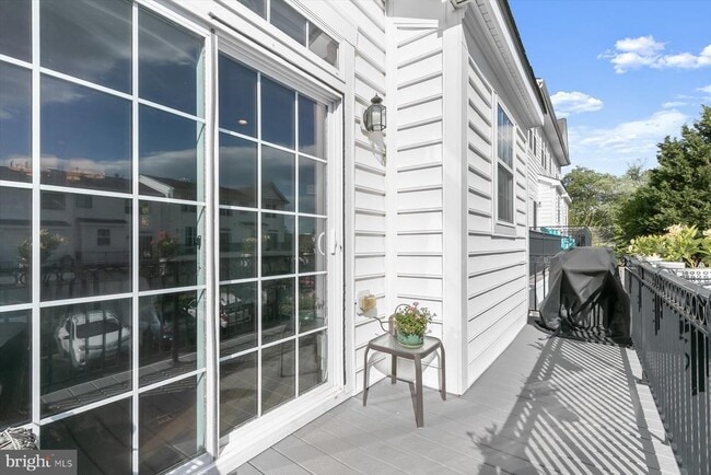 Building Photo - 7207 Phelps Hill Ct