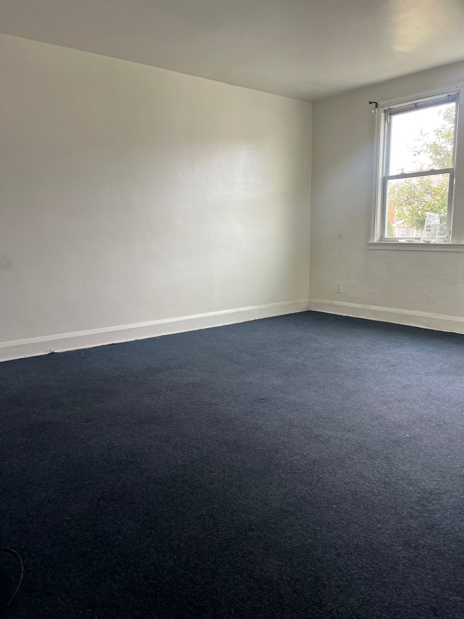 Building Photo - 419 Gusryan St