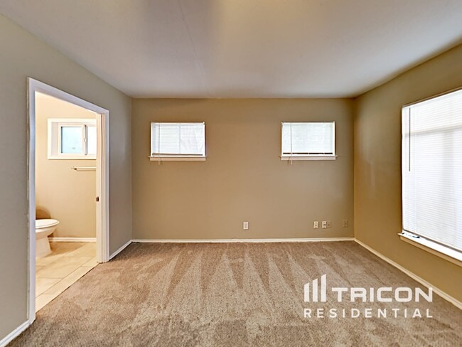 Building Photo - 235 Trudell Dr