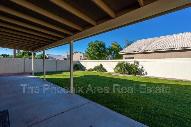 Building Photo - 1362 N McKenna Ln