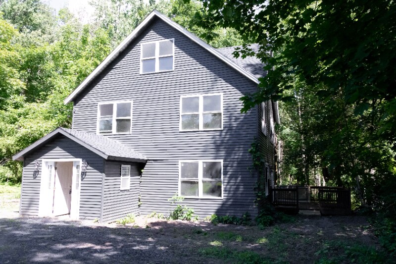 Building Photo - 22 Academy Ave