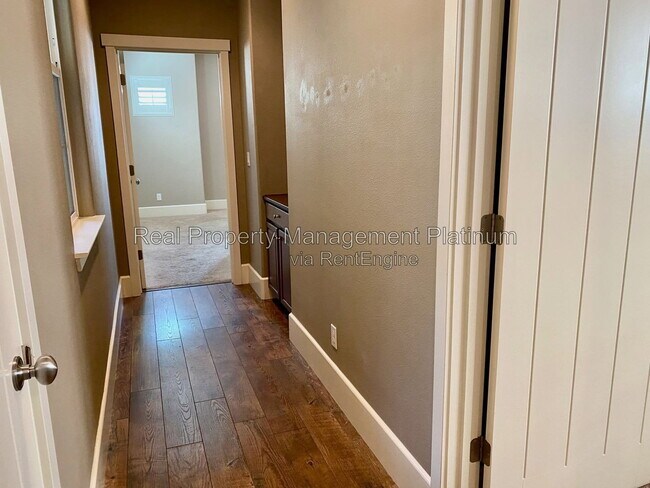 Building Photo - 3436 N Trenton Ln