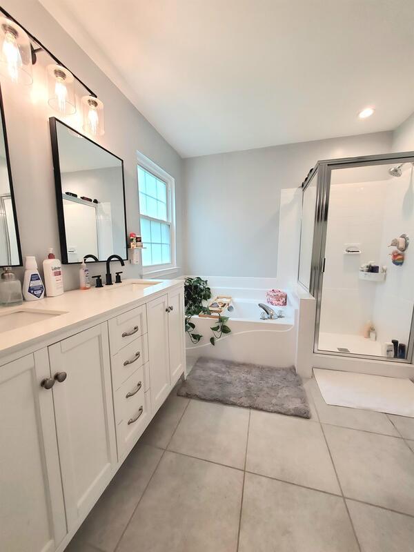 Building Photo - 2617 Alleghany Loop