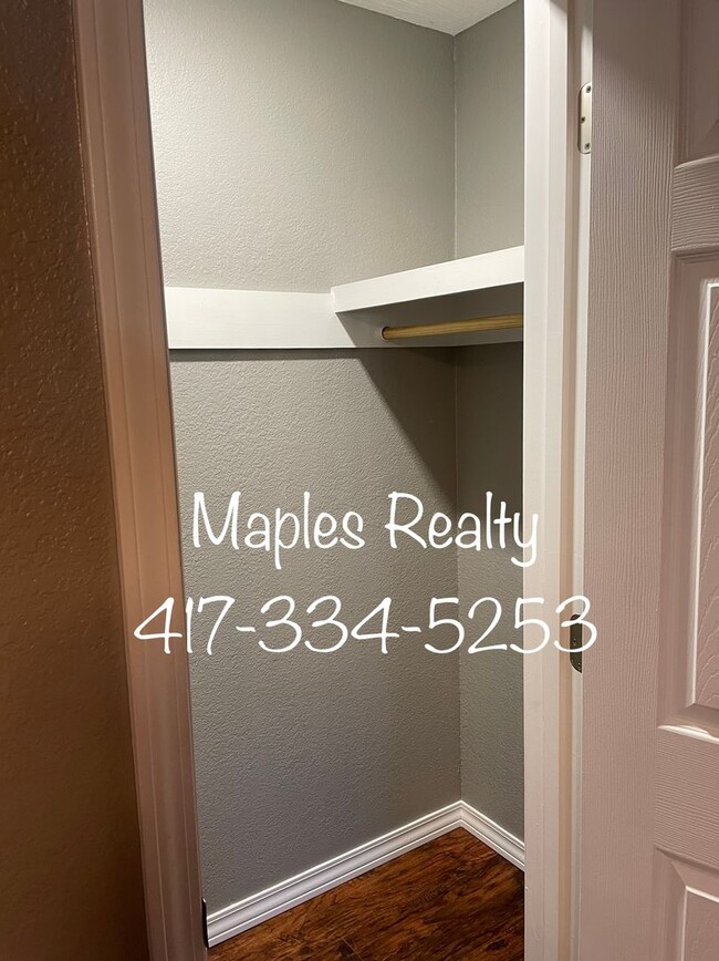 Building Photo - Stunning 2 bedroom, 2 bathroom condo for rent in downtown, Branson MO