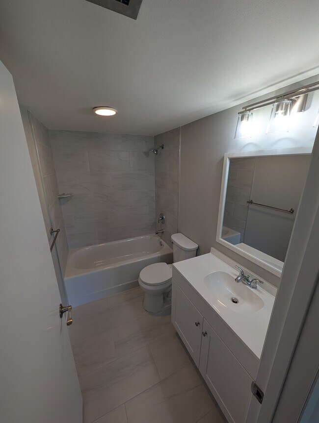 Brand new master bath - 3462 NE Causeway Blvd