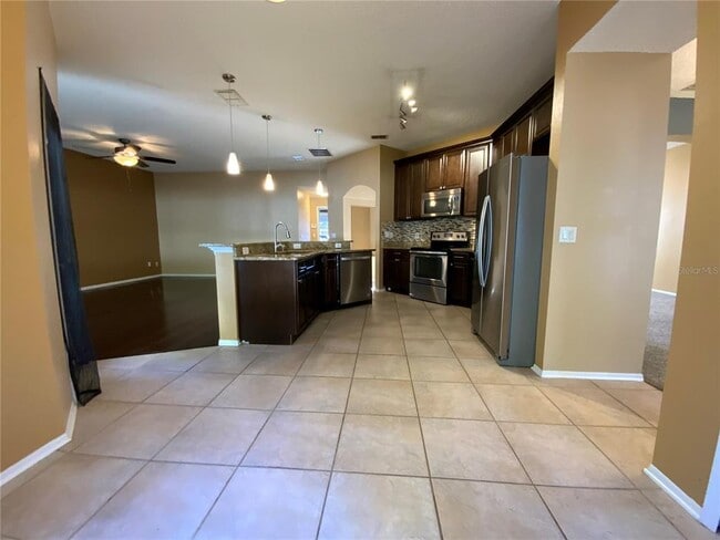 Building Photo - 1914 Palmetto Pine Ln