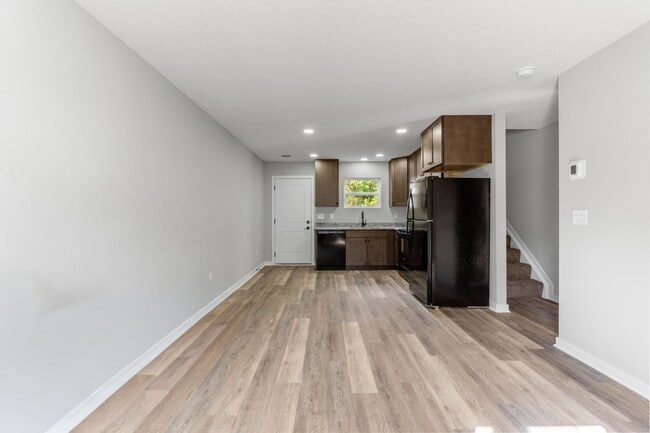 Building Photo - 388 N Franklin St