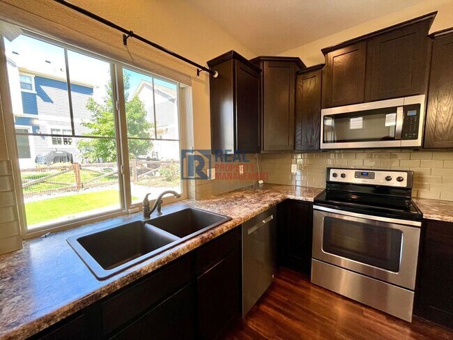 Building Photo - 8231 Longleaf Ln