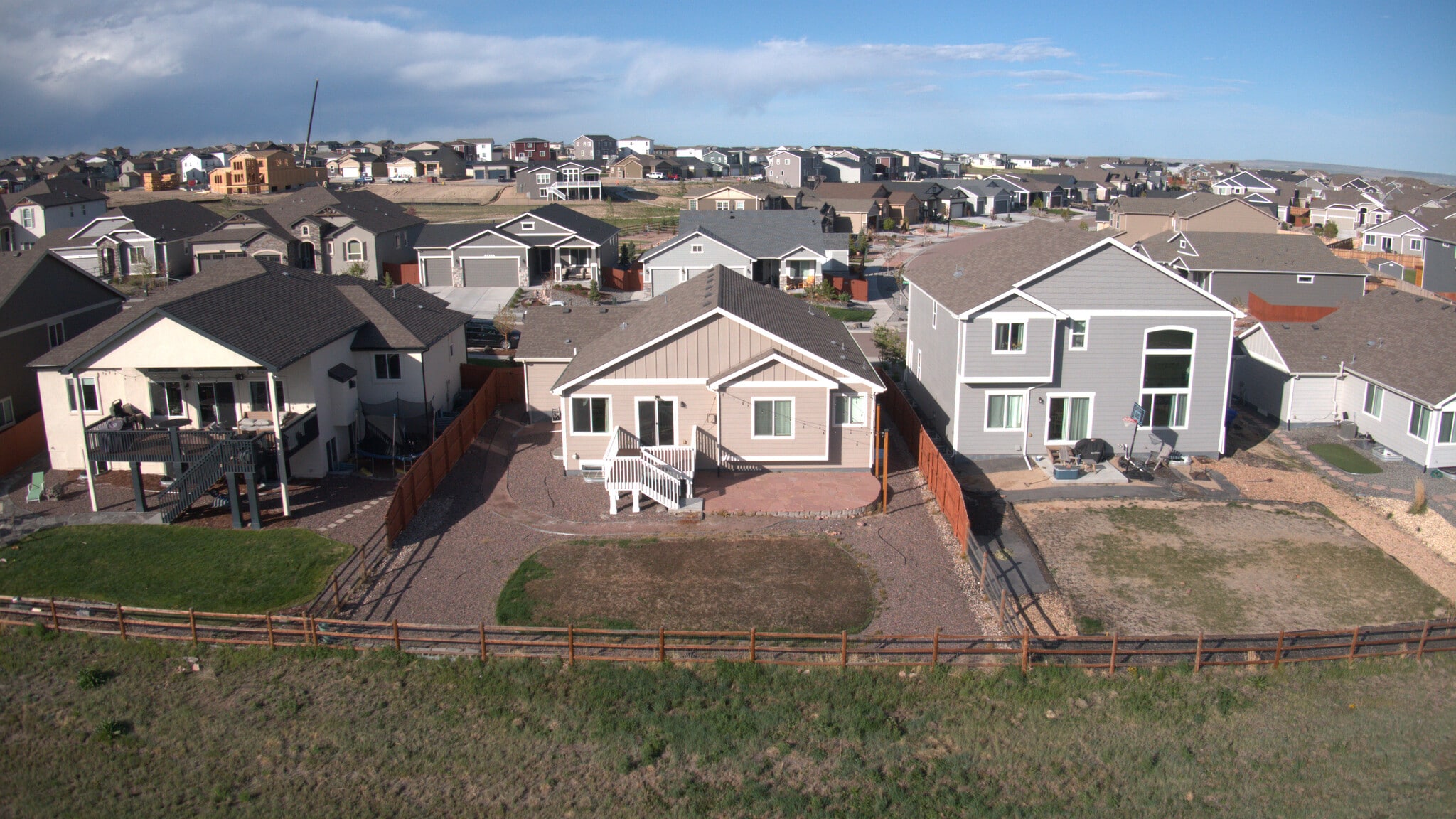 Building Photo - 9792 Fairway Glen Dr