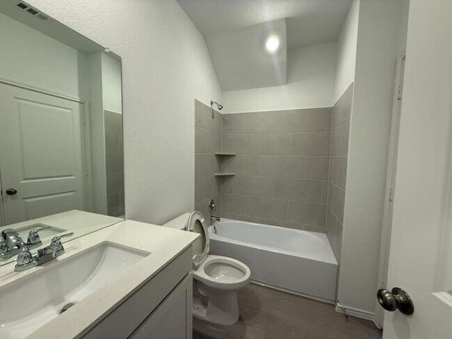 Building Photo - 18022 Lark Sparrow Dr