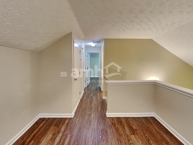 Building Photo - 293 Windcroft Ln NW