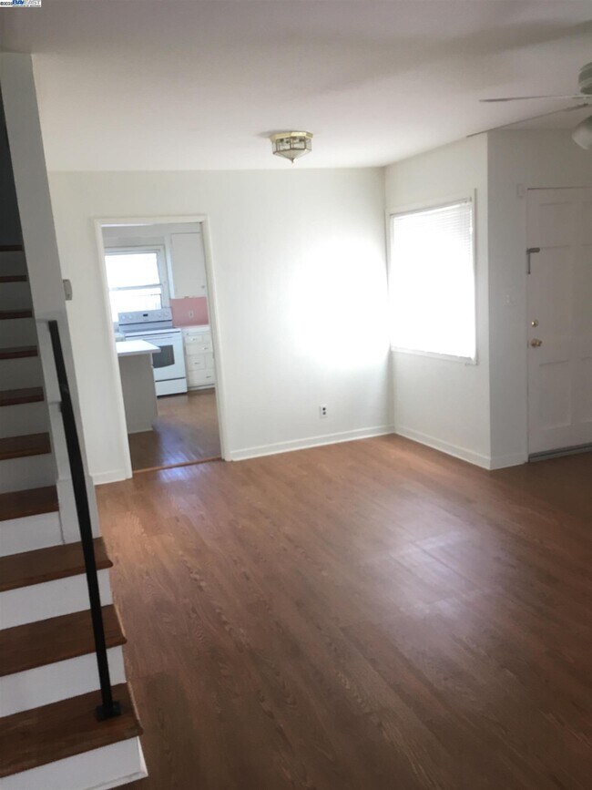 Building Photo - 500 Fortuna Ave