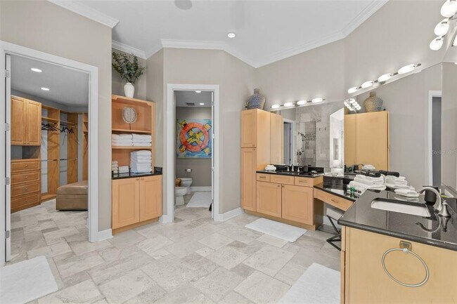Building Photo - 7815 9th Ave S