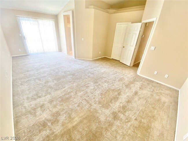 Building Photo - 4678 Carefree Dr