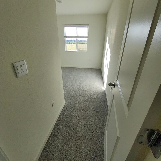 Building Photo - 2209 George Dr