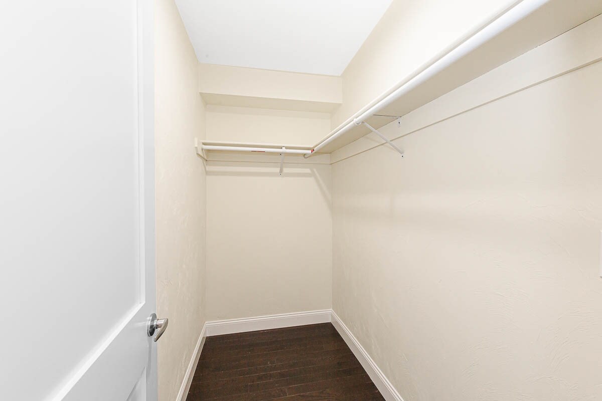 Building Photo - 120 Jerome St