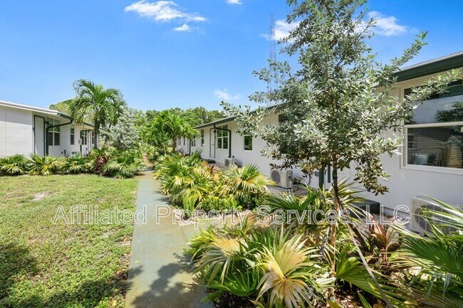 Building Photo - 4011 36th Ct