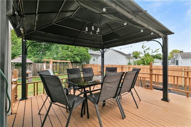 Building Photo - 12 Granada Ter