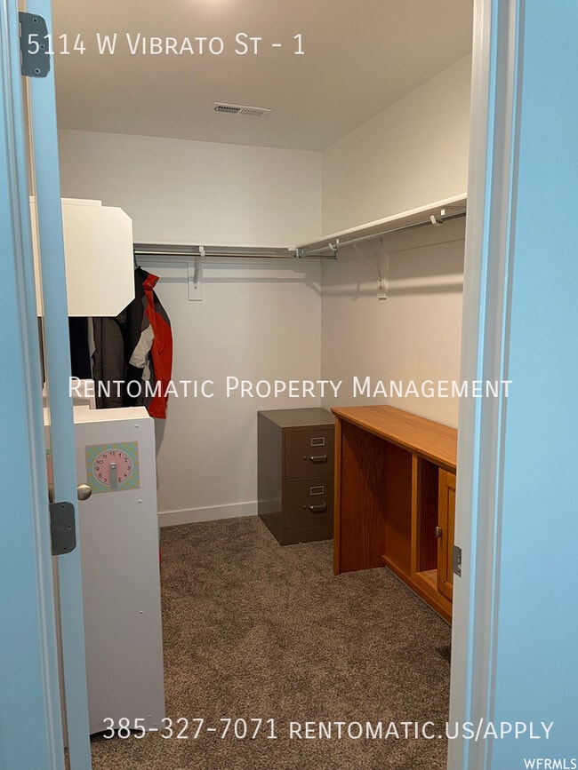 Building Photo - 5114 W Vibrato St