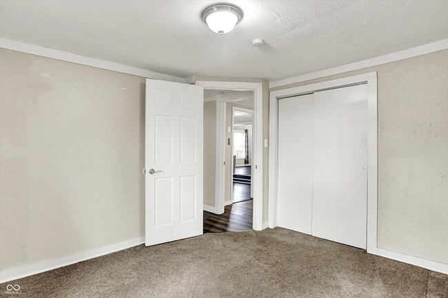 Building Photo - 9435 N 700 E
