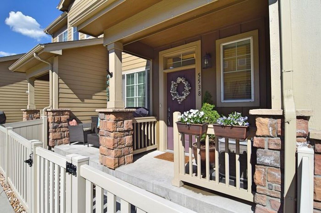 Building Photo - 5580 W 72nd Ave