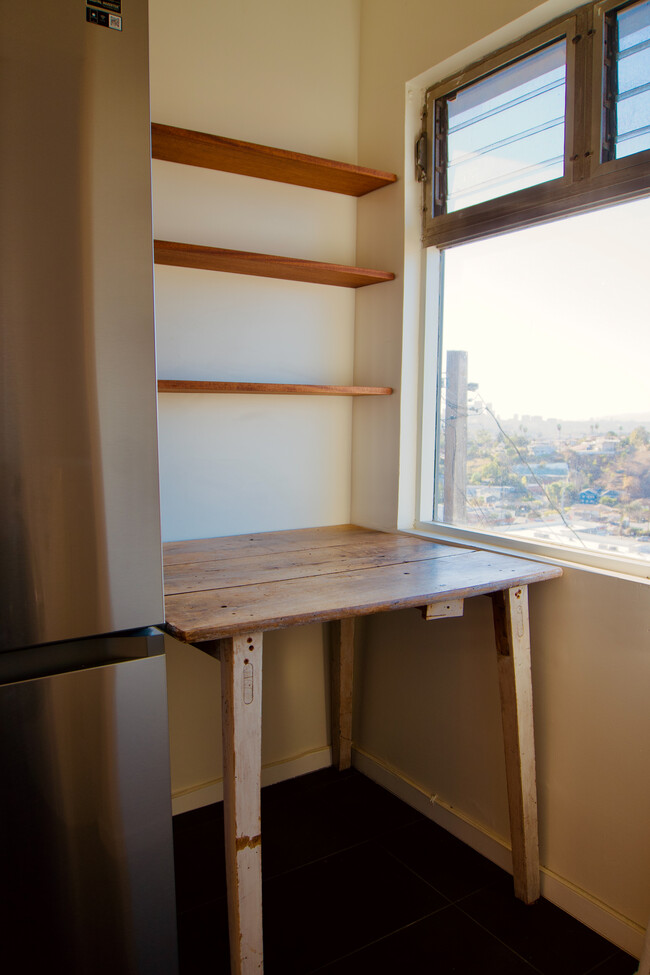 Breakfast Nook - 4907 O Sullivan Dr