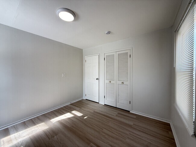 Building Photo - 814 Taylor St