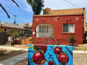 Building Photo - 167- Granados