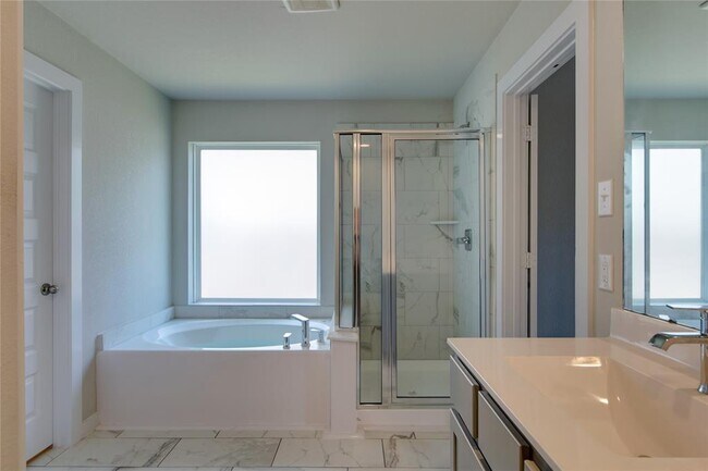 Building Photo - 5630 Silverleaf Oak Ln