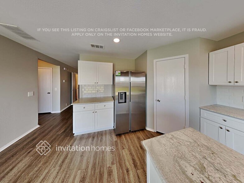 Building Photo - 1813 Desperado Rd