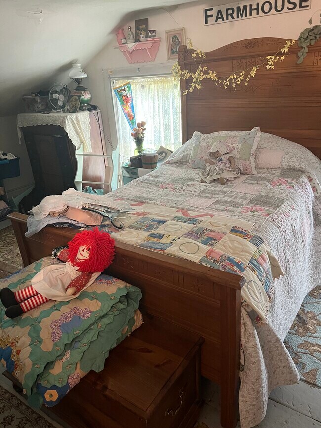 Building Photo - 1455 N Brookfield Rd