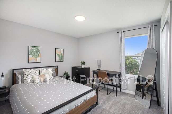 Building Photo - 13316 W 180th St