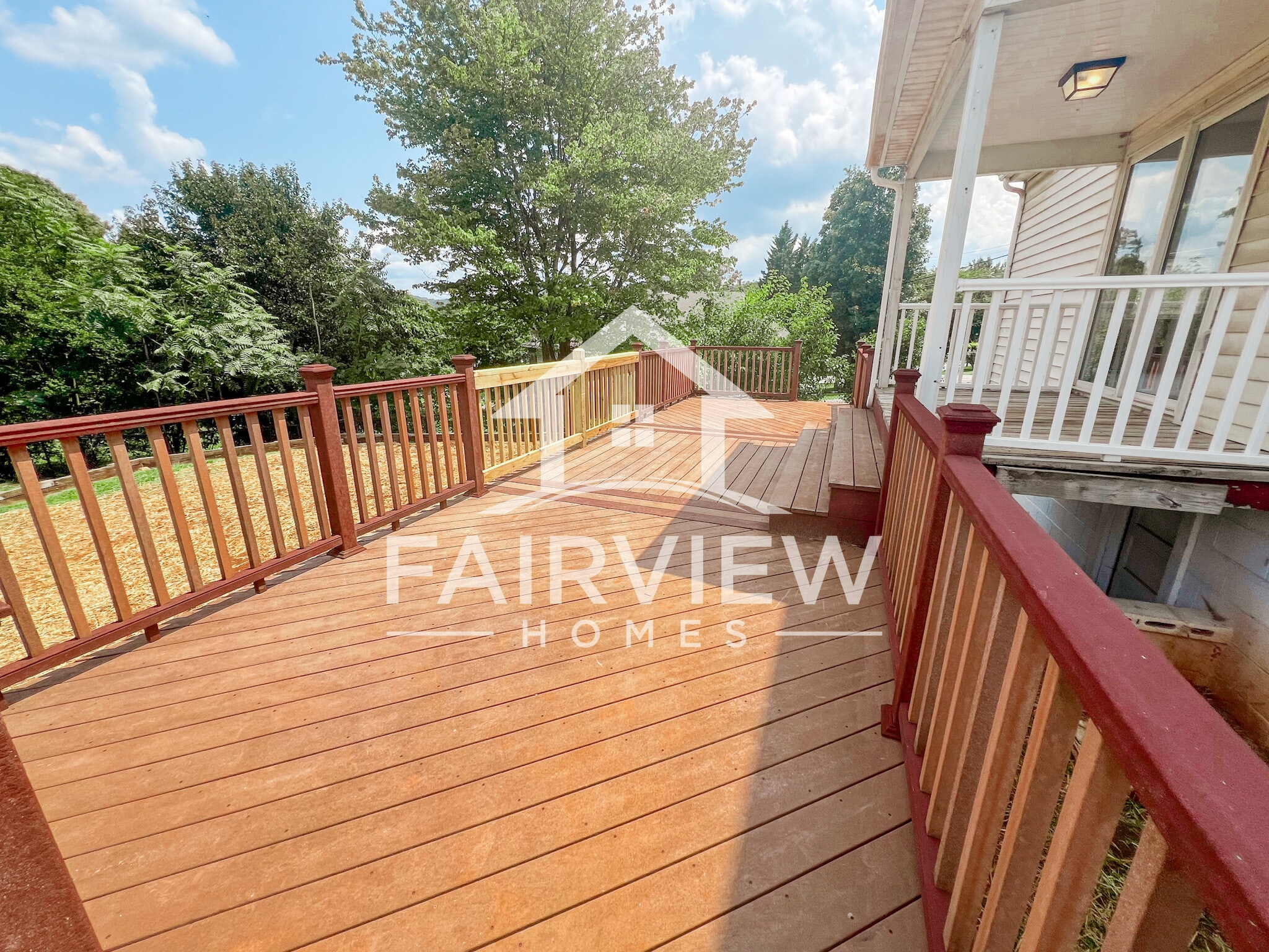 Building Photo - 3239 Mayflower Dr