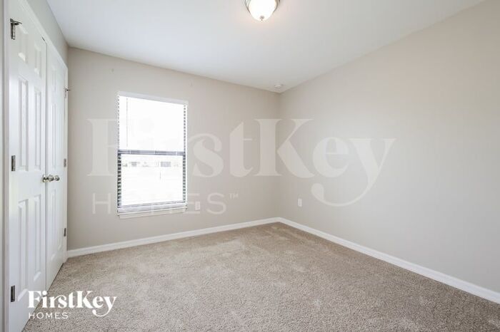 Building Photo - 354 Shadow Lakes Dr