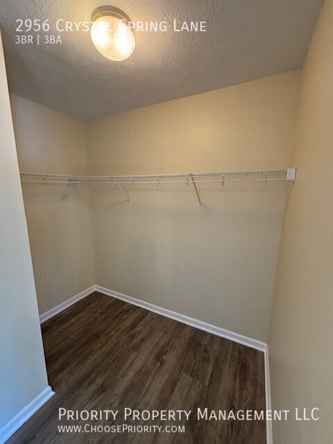 Building Photo - 2956 Crystal Spring Ln