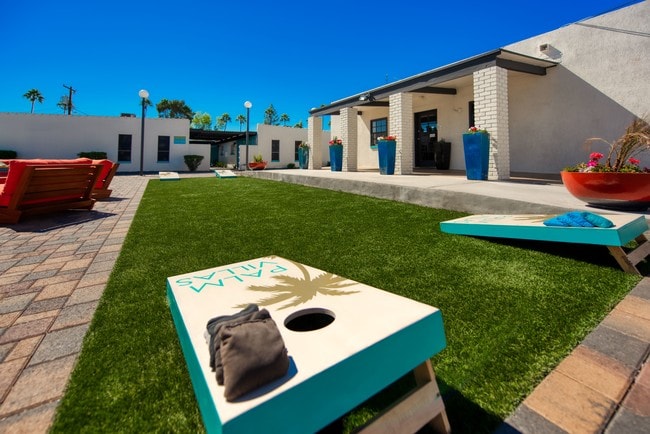 Building Photo - Palm Villas