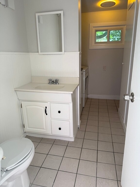 Building Photo - 28 Crestview Dr