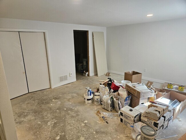Building Photo - 5060 E Hinsdale Pl
