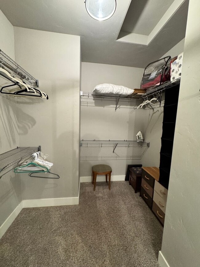 Building Photo - FOR RENT - Furnished 3 bed, 2 bath NorthWest Crossing Modern Townhome