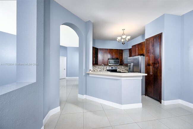 Building Photo - 4435 SW 160th Ave