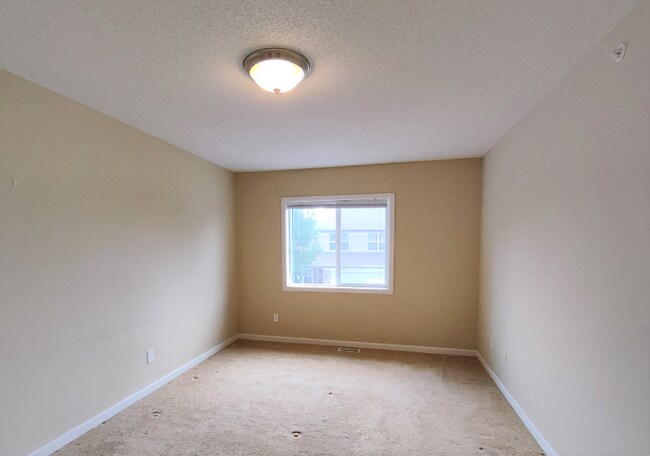 Building Photo - 6953 99th Ct S