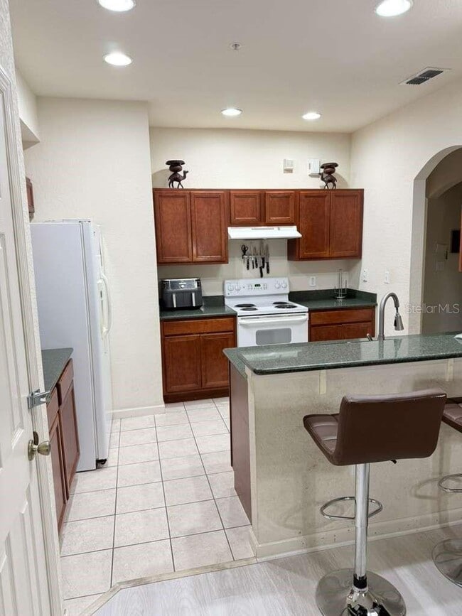 Building Photo - 3106 Ashland Ln N