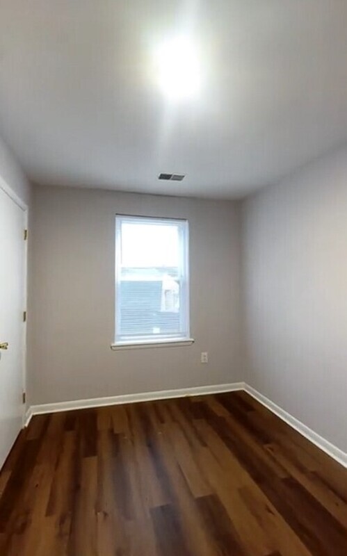 Building Photo - 942 N 42nd St