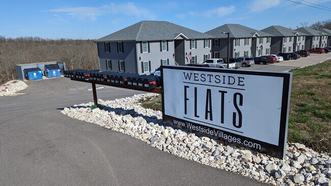 Primary Photo - Westside Flats