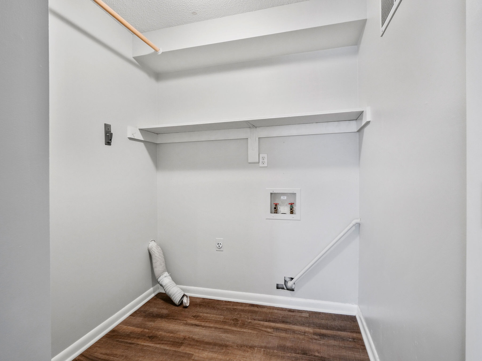 Building Photo - 4516 Innsbruck Dr