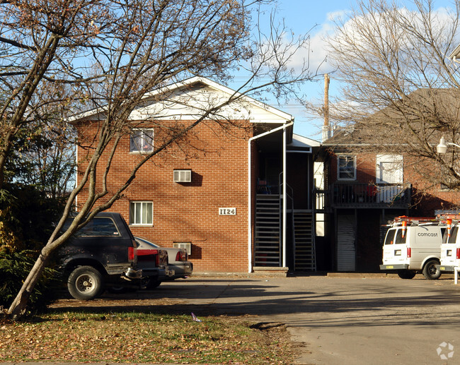 Building Photo - 1118-1124 9th Ave