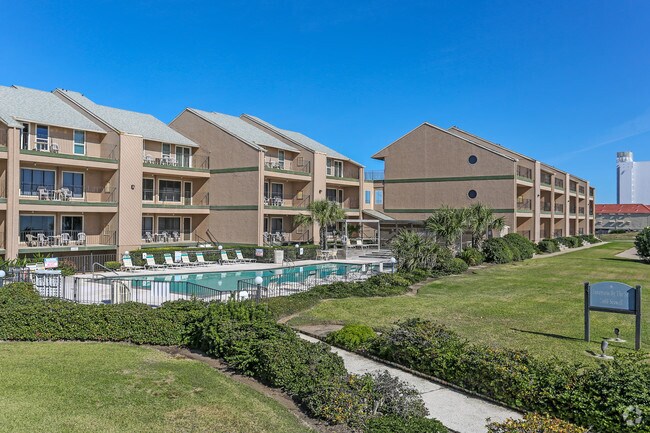 Property Exterior - 7600 Seawall Blvd