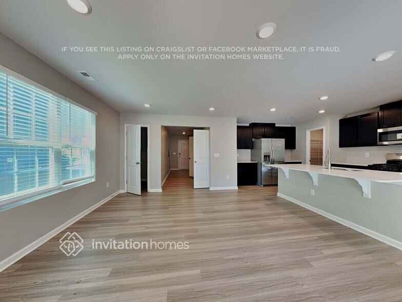 Building Photo - 3214 Treyson Dr