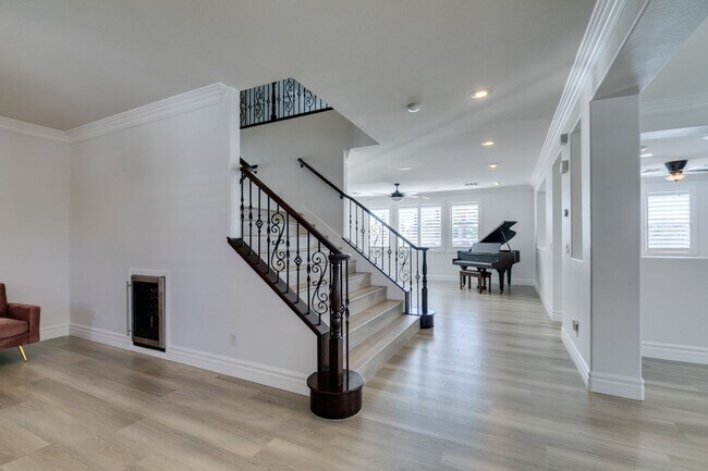 Building Photo - 4104 Freel Peak Ct