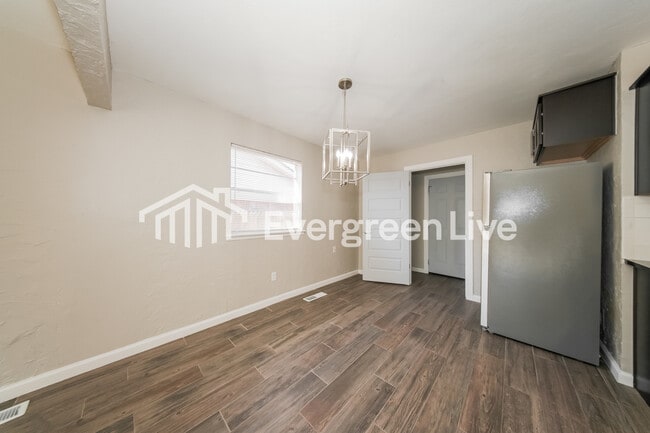 Building Photo - 8512 NW 86th St